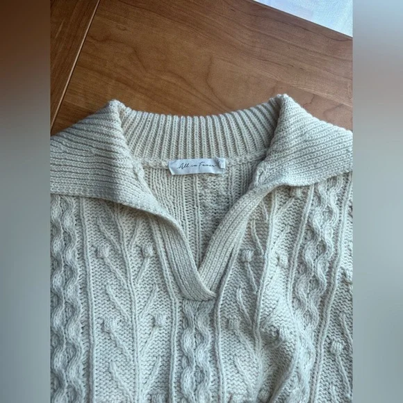 Nordstrom sweater - Picture 3 of 9
